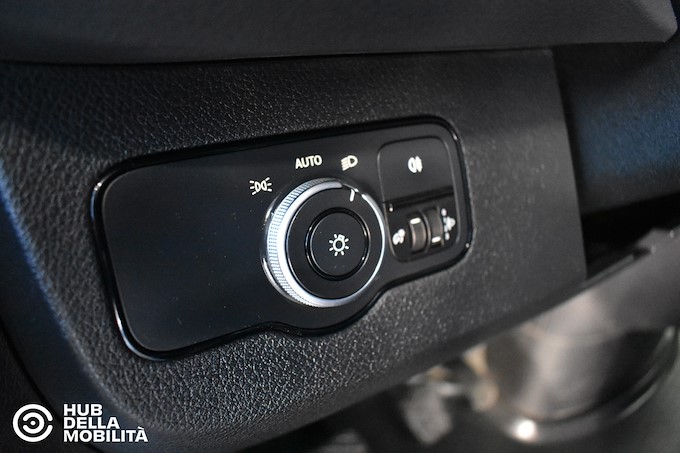 MERCEDES-BENZ Sprinter F39/33 311 CDI FWD TA Furgone